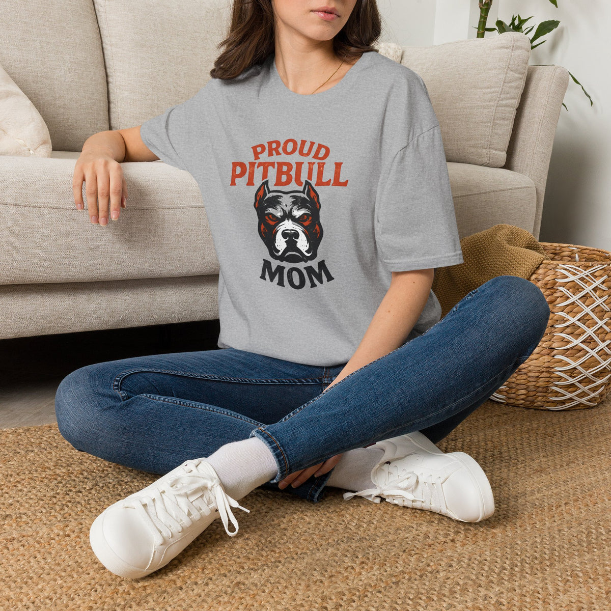 Proud Pitbull Mom T-Shirt